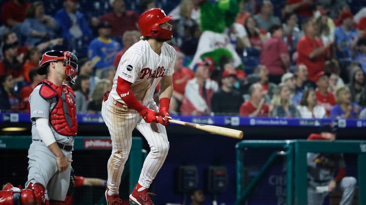 Harper leads homer-happy Phillies past Cardinals 11-4